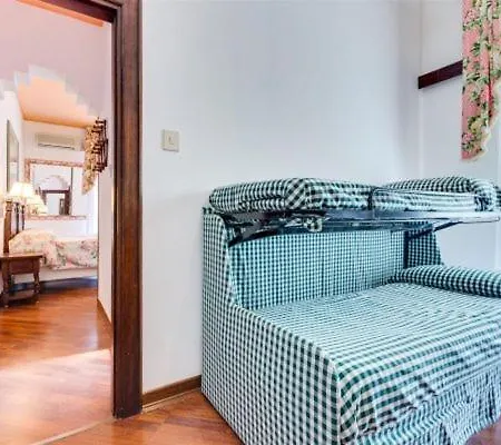 Agora Park 3*
